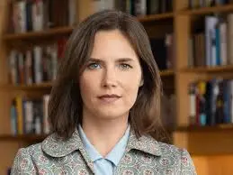 Amanda Knox Biography: Age, Net Worth, Husband & The Meredith Kercher Case