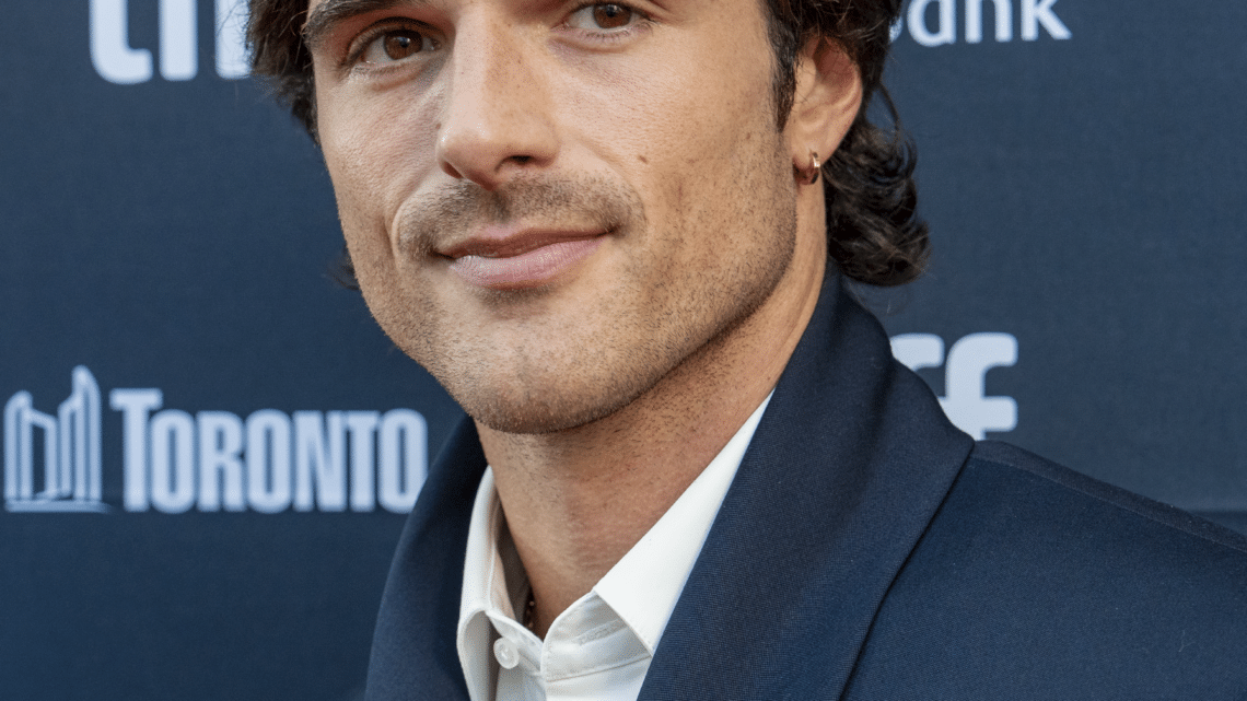 Jacob Elordi Biography: Age, Net Worth 2026, Height, Girlfriend, Euphoria & Movies