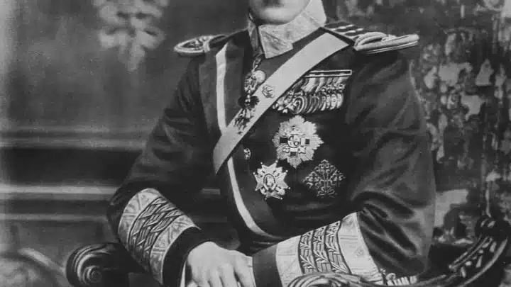 Alfonso Rivera Height: Measuring the Public Figure’s Stature