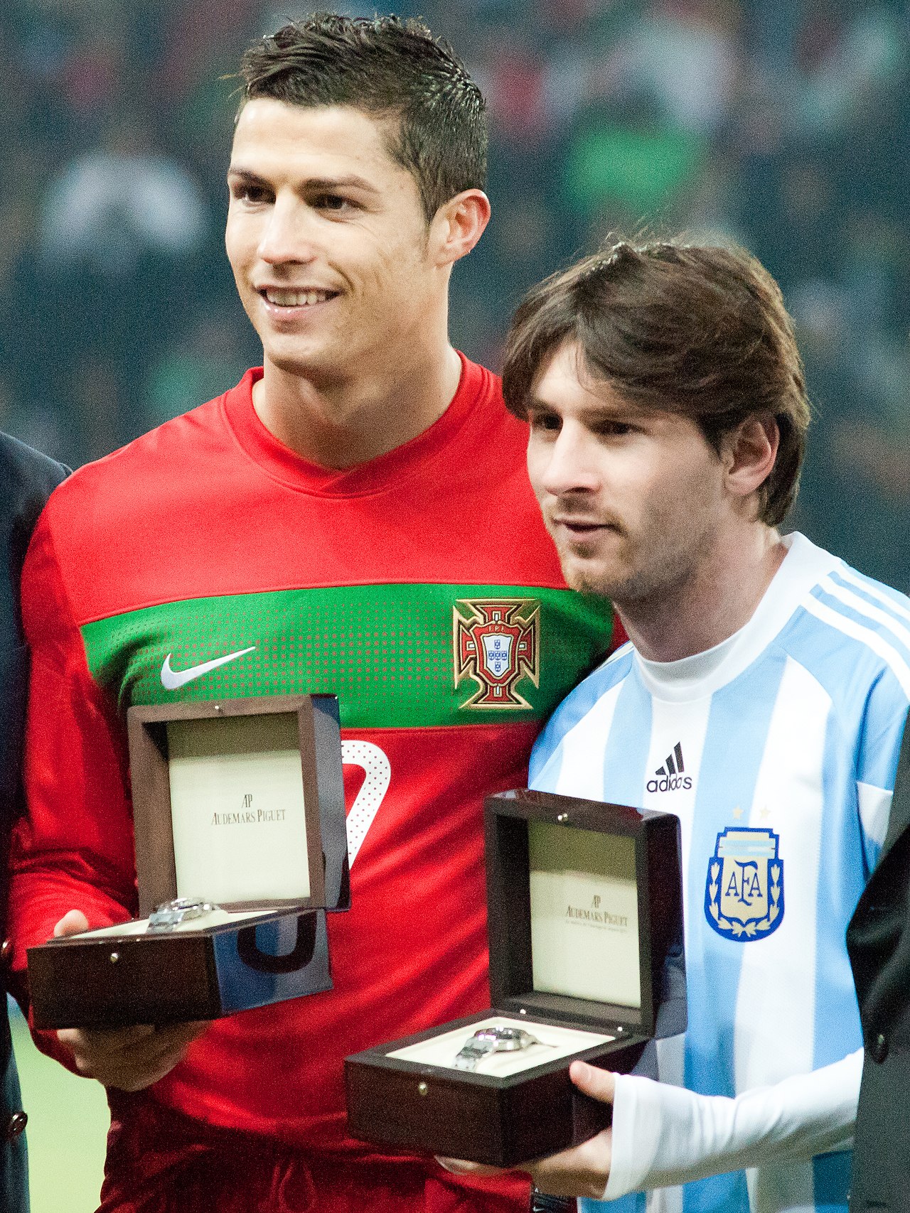 Ronaldo vs Messi - CelebTrendNow