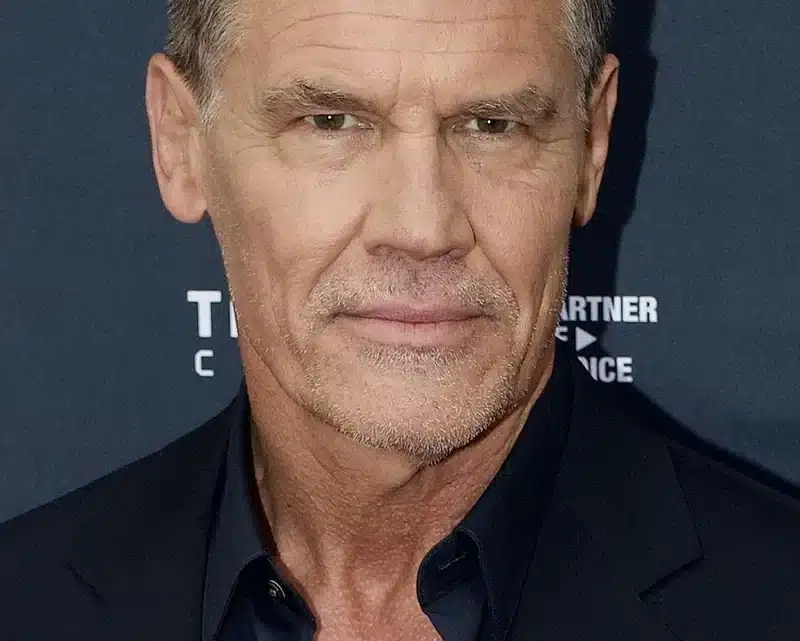 Josh Brolin’s Height: Thanos Has Nothing on This Actor’s Real Stature