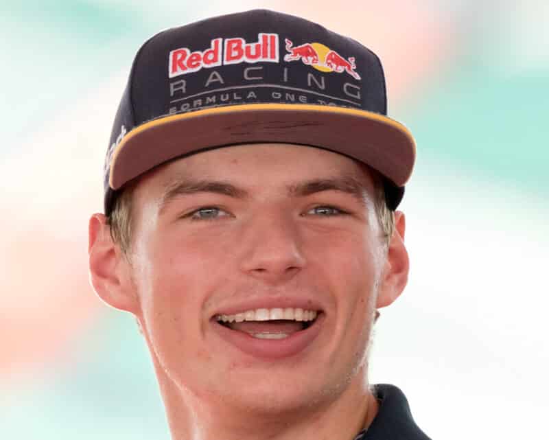 Kelly Piquet: Max Verstappen’s Partner and F1 Royalty Kelly Piquet: Max Verstappen’s Partner and F1 Royalty