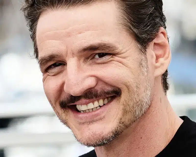 Pedro Pascal’s Siblings: The Family You Don’t See on Screen