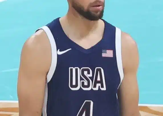 Stephen Curry’s Shot: How He Changed Basketball Forever