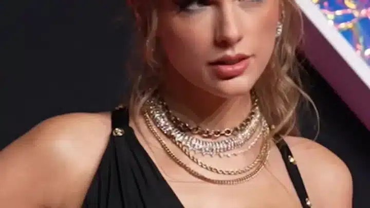 Taylor Swift Owns Homes in How Many States?