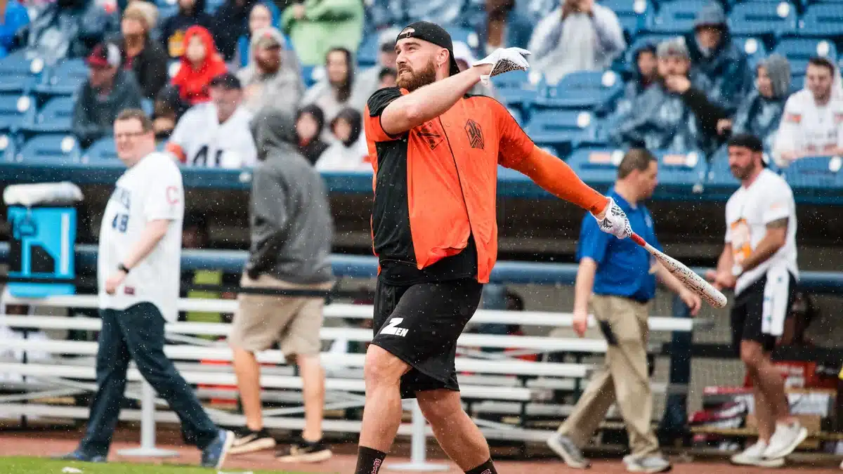Travis Kelce - Travis Kelce