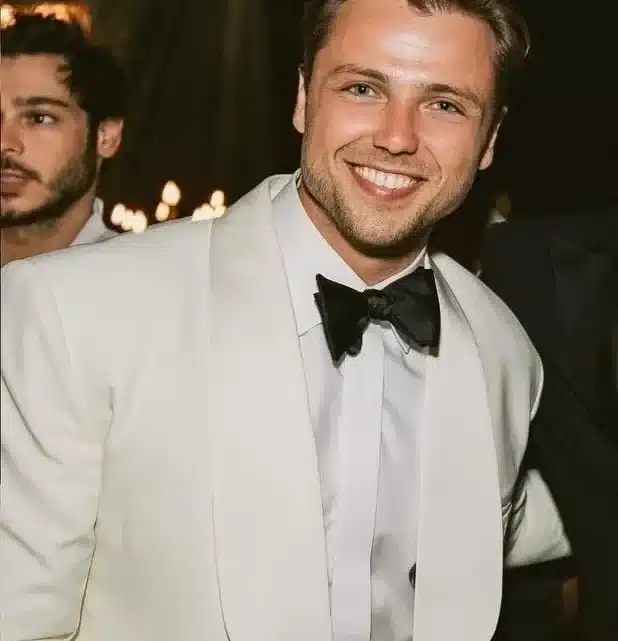 Tolga Sarıtaş’s Wife: Wedding, Marriage Life & Love Story Tolga Sarıtaş’s Wife: Wedding, Marriage Life & Love Story