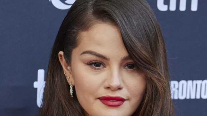 Selena Gomez Net Worth 2026: Rare Beauty Equity & the $1.2B Brand Valuation
