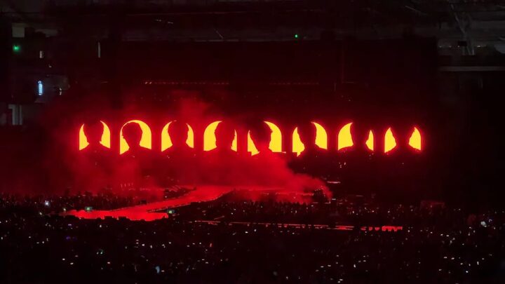 Stray Kids vs ATEEZ Asset and Real Estate Portfolio 2026: Properties, Homes & Luxury Assets Compared