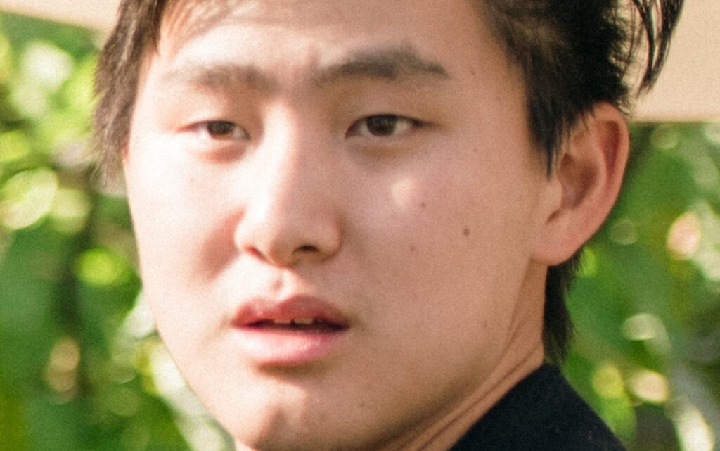Alexandr Wang vs Palmer Luckey Salary and Endorsement Deals 2026: Income Sources, Contracts & Brand Partnerships Compared Alexandr Wang vs Palmer Luckey Salary and Endorsement Deals 2026: Income Sources, Contracts & Brand Partnerships Compared