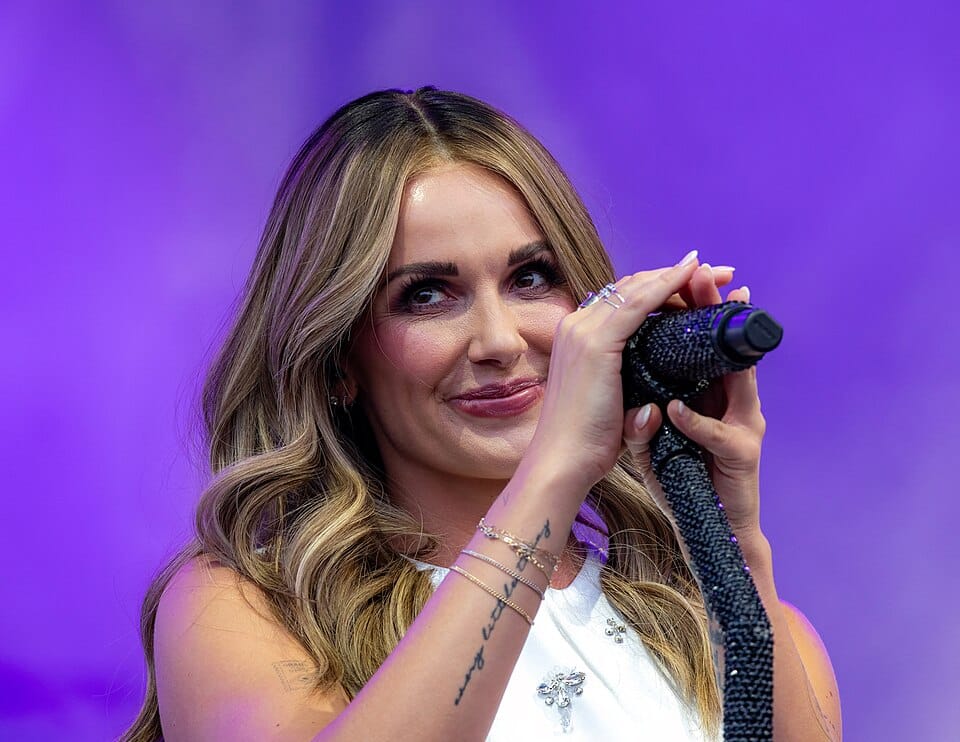 Carly Pearce: - CelebTrendNow