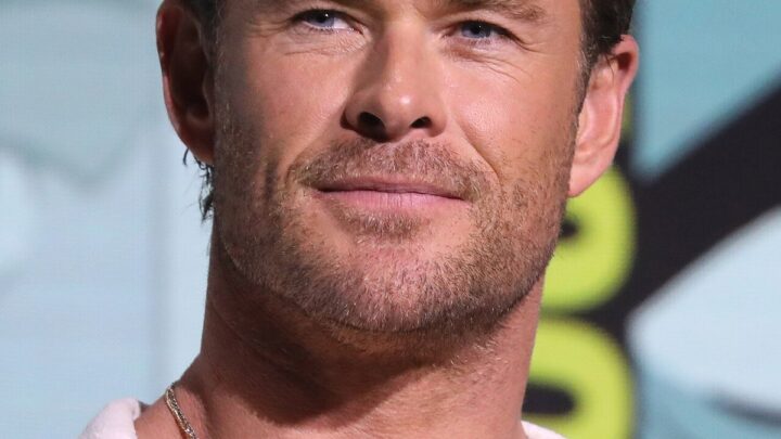Chris Hemsworth vs Chris Evans Salary and Endorsement Deals 2026: Income Sources, Contracts & Brand Partnerships Compared