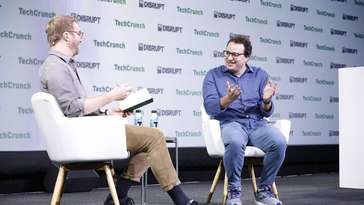 Dario Amodei vs Sam Altman Who Is Richer in 2026: The Ultimate Wealth Showdown & Verdict