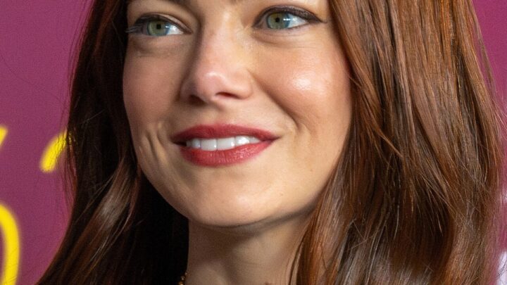 Jennifer Lawrence vs Emma Stone Net Worth 2026: Complete Wealth Breakdown & Financial Comparison