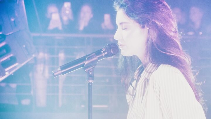 Gracie Abrams vs Clairo Salary and Endorsement Deals 2026: Income Sources, Contracts & Brand Partnerships Compared