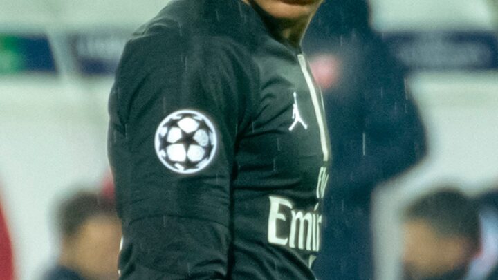 Kylian Mbappé vs Erling Haaland Career Earnings Comparison 2026: Lifetime Earnings & Career Revenue Breakdown