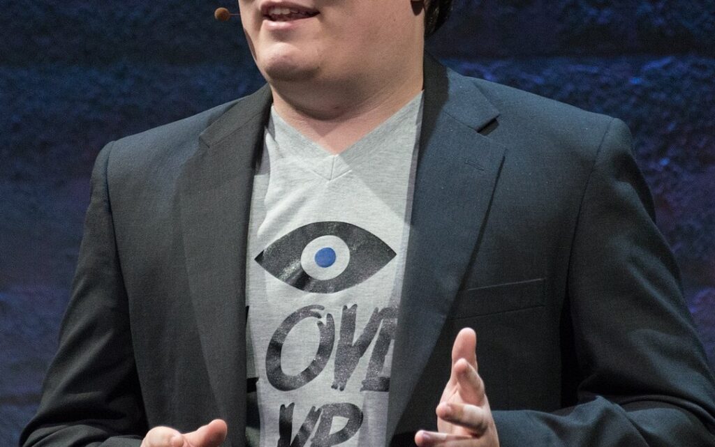 Alexandr Wang vs Palmer Luckey Brand Value and NIL Valuation 2026: Personal Brand Worth & Marketability Analysis