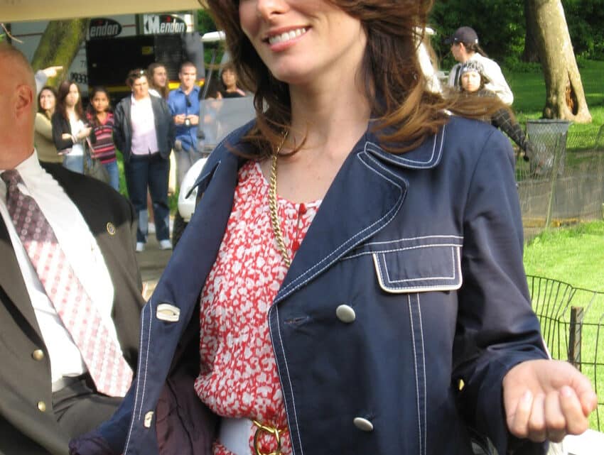 Parker Posey Net Worth 2026: The Indie Queen’s Compounding Fortune
