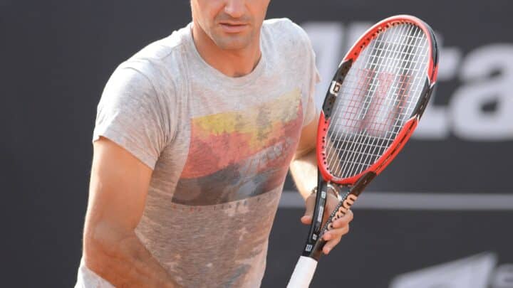 Roger Federer Net Worth 2026: Post-Retirement Endorsement Valuation & Uniqlo Deal