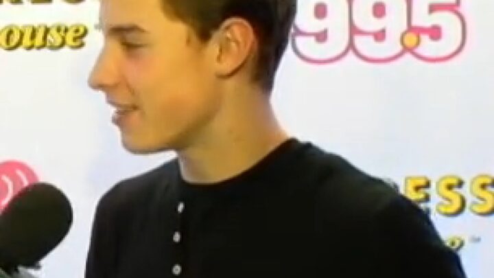 Charlie Puth vs Shawn Mendes Brand Value and NIL Valuation 2026: Personal Brand Worth & Marketability Analysis
