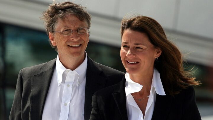 Bill Gates vs Steve Jobs Legacy Brand Value and NIL Valuation 2026: Personal Brand Worth & Marketability Analysis