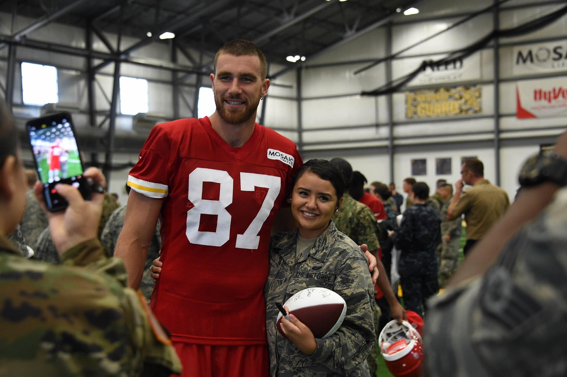 Travis Kelce s - The Taylor Swift Factor
