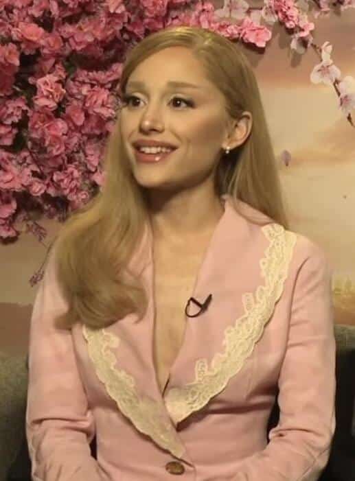 Ariana Grande - CC BY 3.0