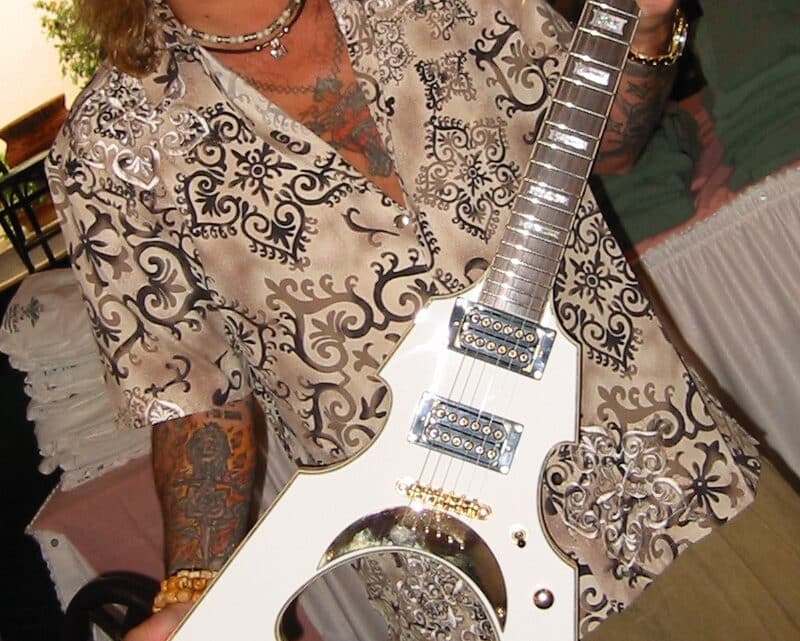 Vince Neil: 40 Years of Mötley Crüe and a $50M Fortune