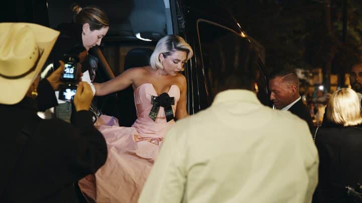 Florence Pugh Net Worth 2026: Indie-to-Blockbuster & the $10M Fee Threshold